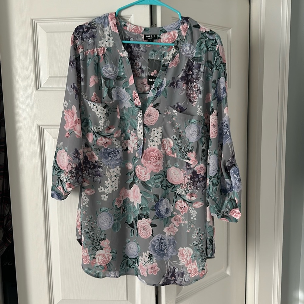 3/4 sleeve floral chiffon blouse